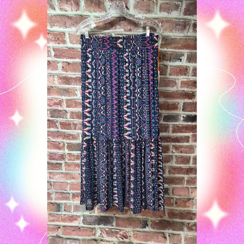 Women's KNOX ROSE Geometric Aztec Tiered Skirt Medium